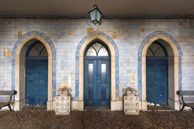 The three blue doors by Jeroen Kenis