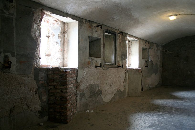 De ruine van ford kijkduin by Jan Mulder