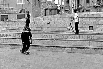 Faire du skateboard à Palerme