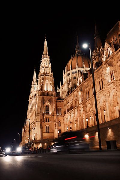 Budapest by Hello Pompoyo