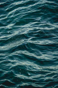 Whispers of contrast - ocean