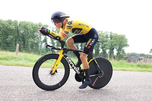 Tobias Foss on time trial bike 2023