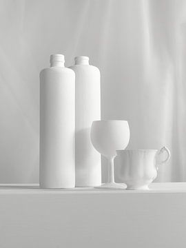 Still life in shades of white by Mariska Vereijken