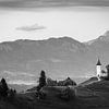 Jamniks Kirche in Schwarz und Weiß von Henk Meijer Photography