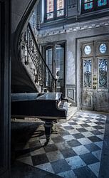 Piano in oude villa