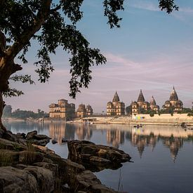 Indian palaces on a river. by Floyd Angenent
