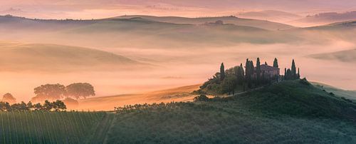 Zonsopkomst bij Podere Belvedere, Toscane, Italië