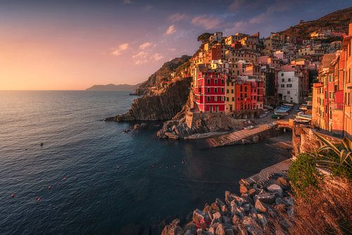 Riomaggiore bij zonsondergang, Cinque Terre