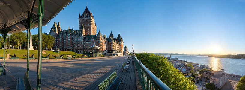 Fairmont Quebec City by Bob de Bruin