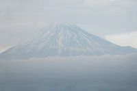Fuji in de wolken