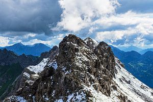 Blick vom Nebelhorn bei Oberstdorf auf die Alpen