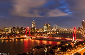 Rotterdam Skyline bij avond, 3 in 1 van Ton van den Boogaard