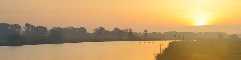 Lever de soleil sur la rivière Vecht par Sjoerd van der Wal Photographie