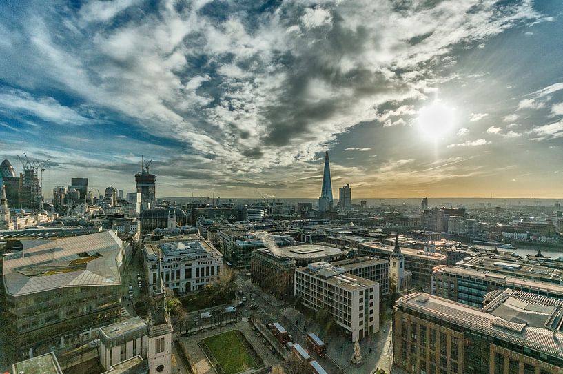 Overzichtsfoto van Londen vanaf de St. Pauls Kathedraal van John van Weenen