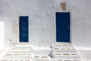 Blaue Türen