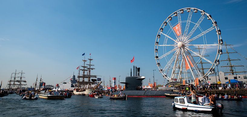 Naviguer sur Amsterdam dans l'Ij par Kaj Hendriks