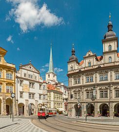 Malostranské náměstí, St. Thomas Kirche, antike Straßenbahn, Prag Praha, , Tschechische Republik, von Rene van der Meer