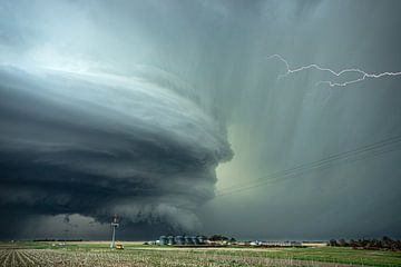 Die kaiserliche Superzelle (Nebraska) (Foto 4) von Donny Kardienaal