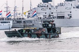 Mariniers in Actie in Den Helder van Brian Morgan
