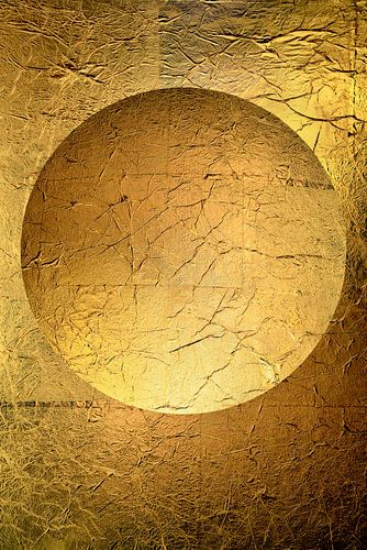 Ronde bal in goud. Minimalisme. 3