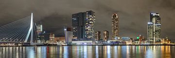 De Kop van Zuid, Rotterdam Nacht Skyline van Frank Herben