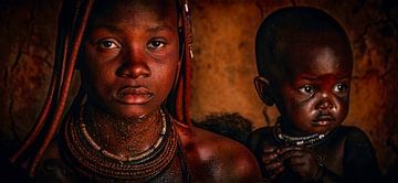 In de ogen van een Himba van Loris Photography