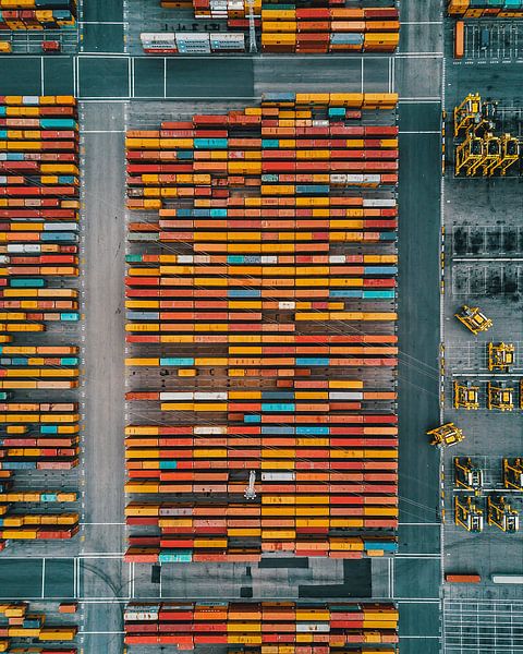 Containers by Tim Schnitzler