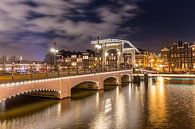 Magere brug, Amsterdam van Tom Roeleveld thumbnail