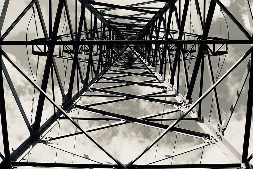 High voltage by Bart Maarse