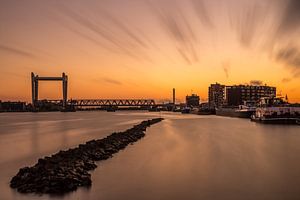 Pont de Zwijndrecht entre Dordrecht et Zwijndrecht au coucher du soleil sur Tux Photography