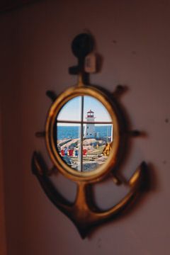 Peggy’s Cove in een spiegel van Danny Brandsma