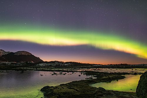 Noorderlicht in een merengebied op Vesterålen