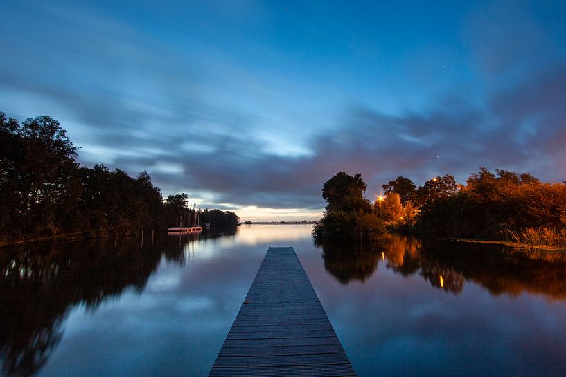 Blue hour Steigertje Vinkeveen by Peter Haastrecht, van
