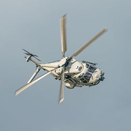 NH-90-Hubschrauber während der Welthafentage 2023. von Jaap van den Berg