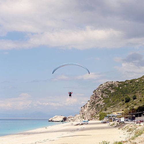 Paragliden boven het eiland Lefkada / Griekenland