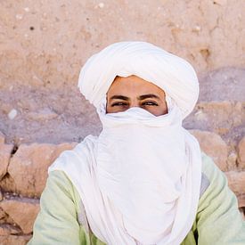 Homme marocain traditionnel sur Valerie Visschedijk - Reisfotografie