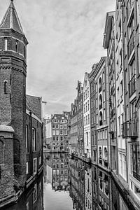 Ein Blick von den Bruck in der Spooksteeg Amsterdam.