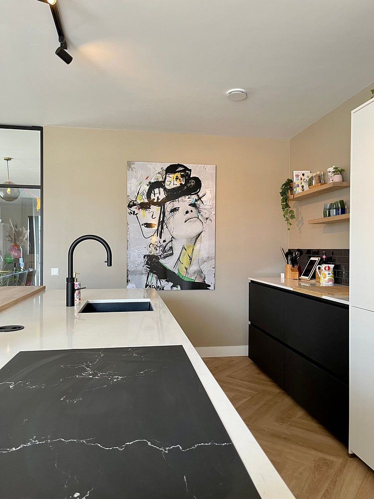 distant fingers  by sandrine PAGNOUX 