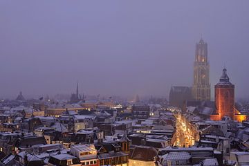 De binnenstad van Utrecht tijdens een mistige Valentijnsavond