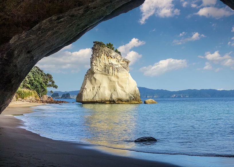 Kust bij Cathedral Cove, Nieuw Zeeland van Christian Müringer