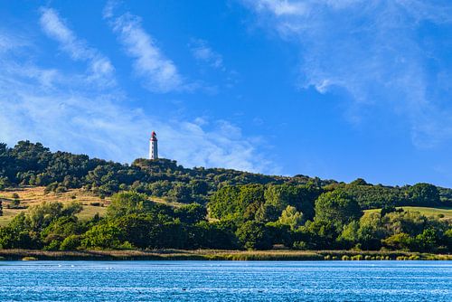 Ein Blick auf den Leuchtturm von der Ostseeinsel Hiddensee