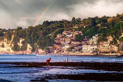 Het strand Bingin in Bali