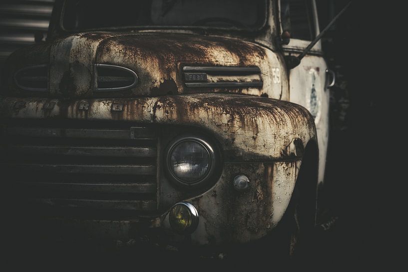 Old Ford by Maikel Brands