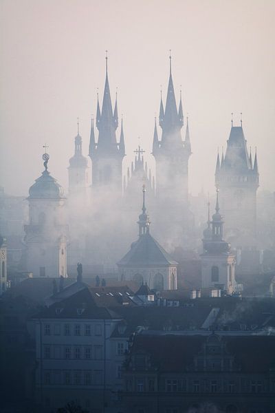 Prague by Hello Pompoyo