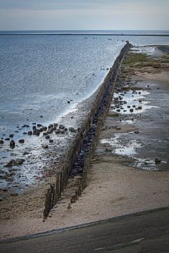 Breakwaters at Moddergat by Rob Boon