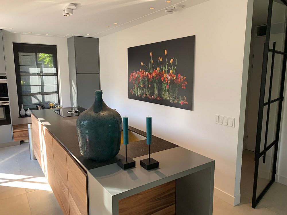 Tulpen stilleven  van Dirk Verwoerd 