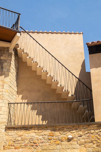 Stairs and shade by Nynke Altenburg