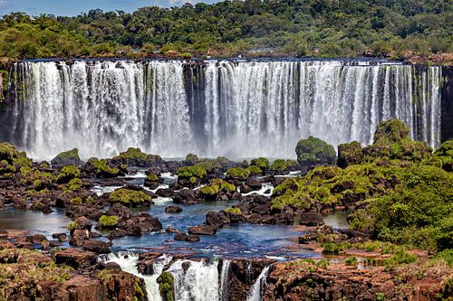 De watervallen van Iguazu tussen Argentinië en Brazilië