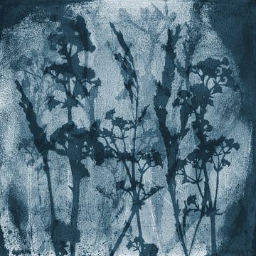 Wiese träumt. Botanische Illustration im Retrostil in Blau und Weiß von Dina Dankers