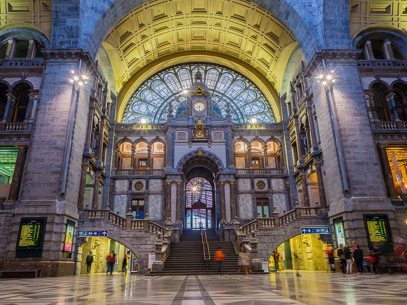 Antwerpen Centraal van Henk Goossens